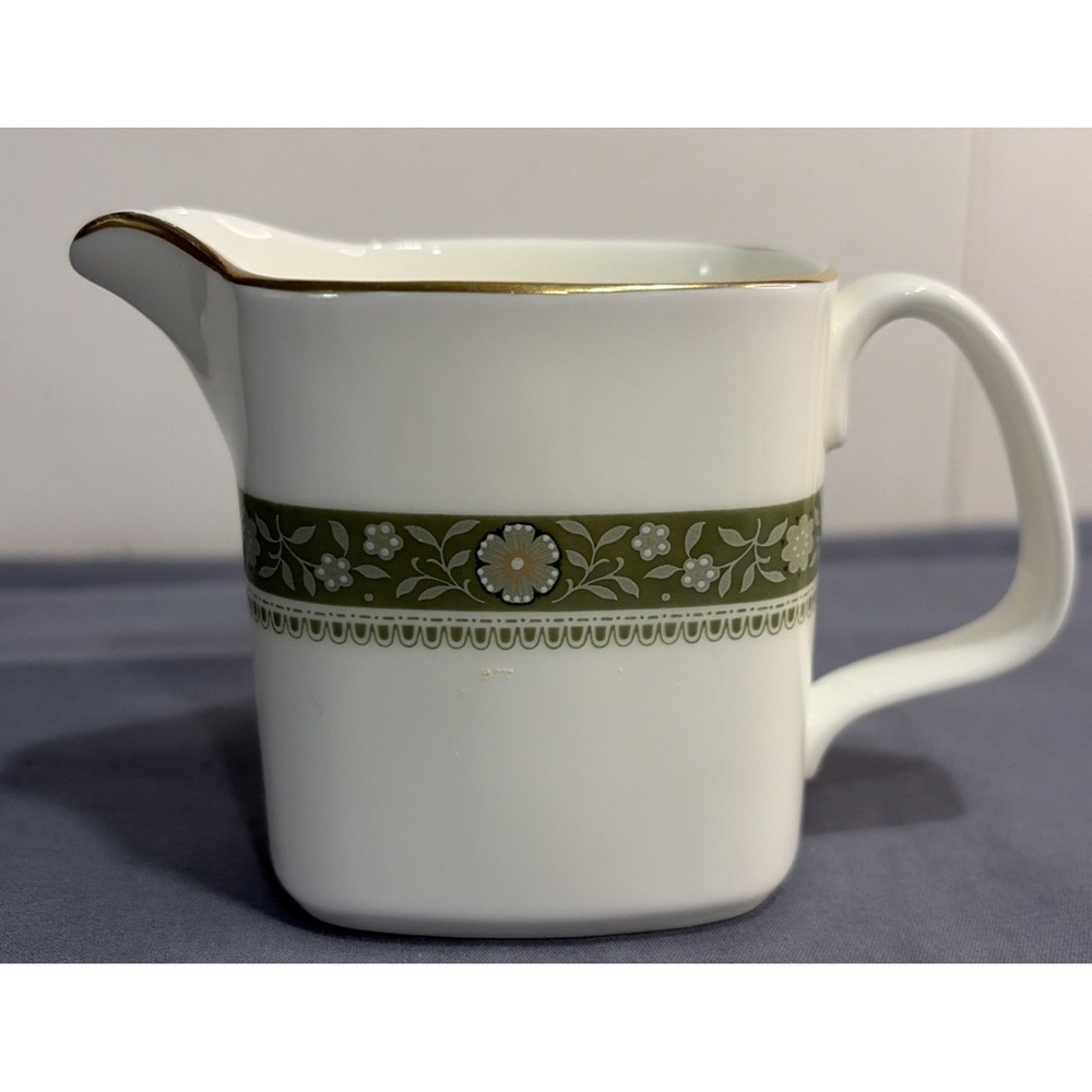 Royal Doulton Bone China England Rondelay Creamer Small Pitcher Pattern H5004